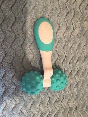 LaVie Lactation Massage Roller for Breastfeeding Support
